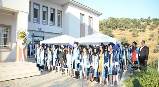 Efes’te Mezuniyet Heyecanı