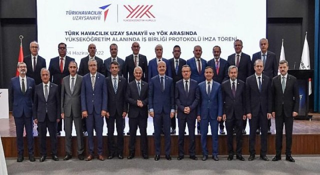 Rektör Budak, YÖK ile TUSAŞ arasında yapılan iş birliği imza törenine katıldı