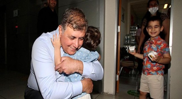Karşıyaka’da Bayram Sevinci