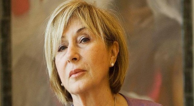 D&R Ayşe Kulin’i Urlalılarla buluşturuyor