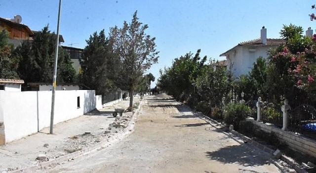 Edremit 50 bin metrekare asfalt Vatandaşlarımız tozdan ve çamurdan kurtulacak