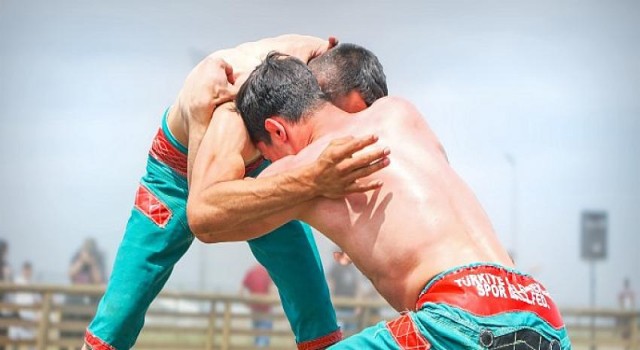 Göçebe oyunları büyük bir kültürel hazineyi koruyor