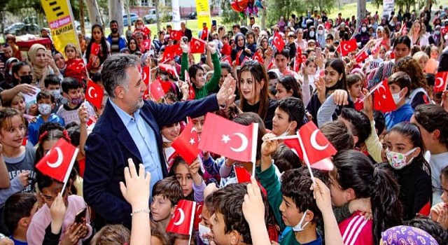 Haydi çocuklar şenliğe! Bayraklı’da ‘Çocuk Korosu’ kuruluyor