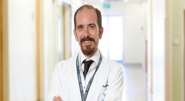 Uzun süre ayakta durmak topuk dikeni sebebi