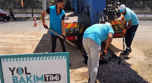Yol Bakım Timi kentin yollarını nakış gibi işliyor