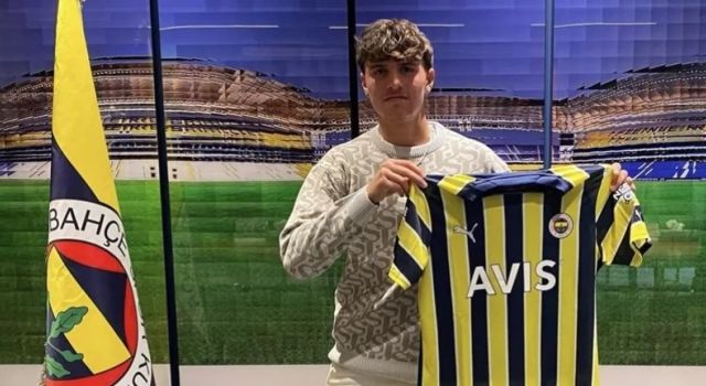 Fenerbahçe transferi resmen gerçekleştirdi! Orta sahaya önemli takviye