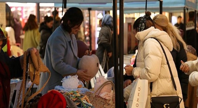 Kadın girişimciler ’’Kışa Hazırız’’ etkinliğinde satış yaptı
