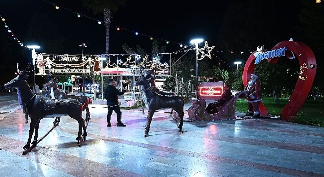 Kemer'de yılbaşı heyecanı başladı
