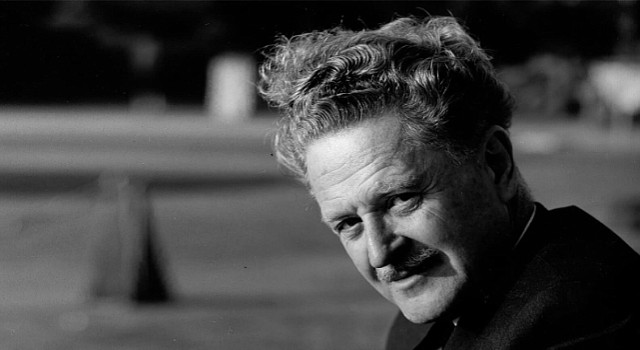 Karşıyaka Nazım Hikmet'i Anıyor
