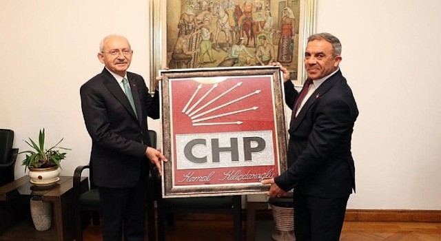 Beydağ Belediye Belediye Başkanı Feridun Yılmazlar, Kılıçdaroğlu'nu Ziyaret Etti