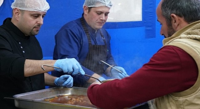Başkan Oran iftar sonrasında vatandaşlarla bir araya geliyor