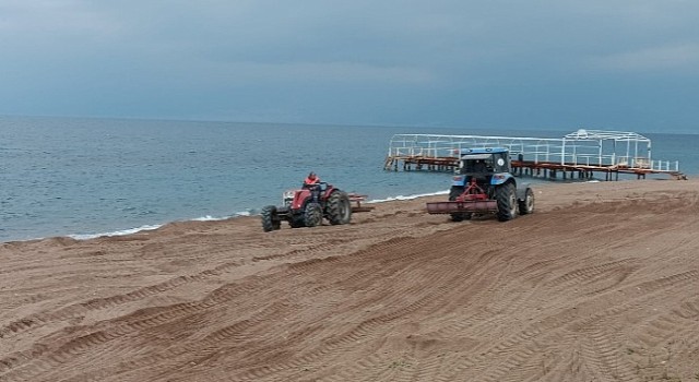 Burhaniye'nin Mavi Bayraklı Plajları Yaza Hazırlanıyor