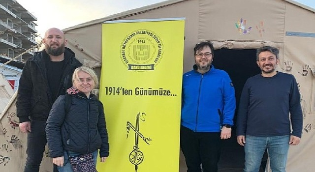 “Karagöz Çiftlik Bekçisi” Hatay'da Depremzede Çocuklar İçin Sahnelendi
