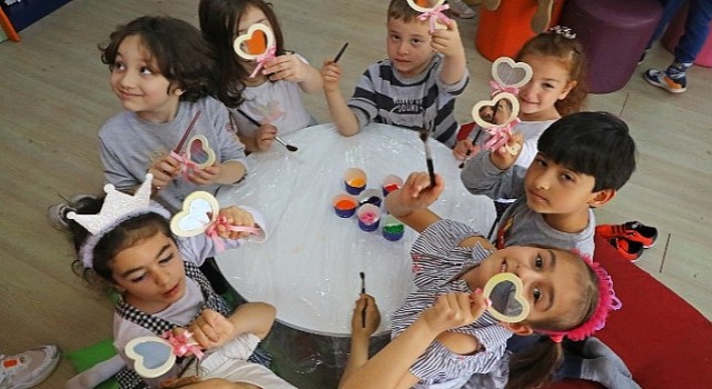 Antalya Büyükşehir'den Annemle Okuyorum etkinliği