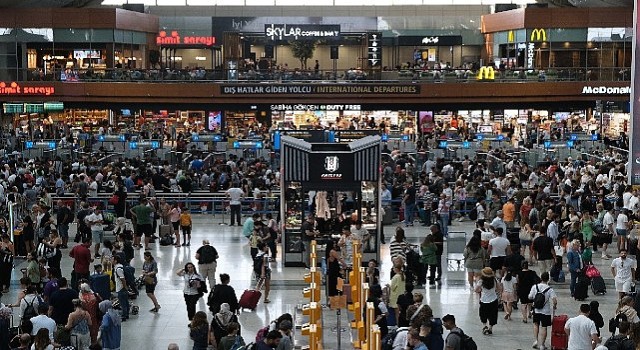 Sabiha Gökçen'den bir Temmuz rekoru daha