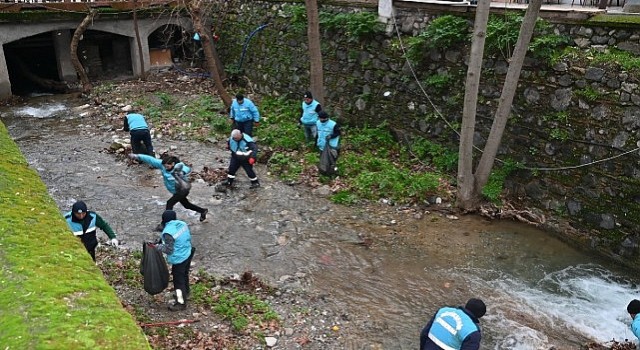 Manisa Büyükşehir ve MASKİ'en Çaybaşı Deresi'de Hummalı Çalışma