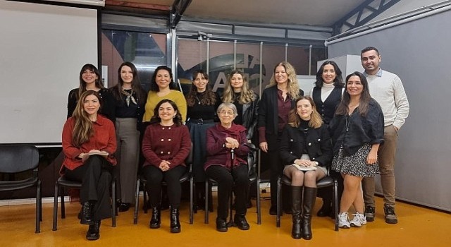 Türkiye'de sistemik terapiye dair kapsamlı bir kaynak hazırlandı: "Terapi Odasına Sistemik Bakış"