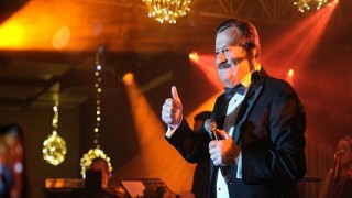 Selami Şahin’den Antalya’da Muhteşem Performans! 2022’ye Antalya’dan ’’Merhaba’’ Dedi!