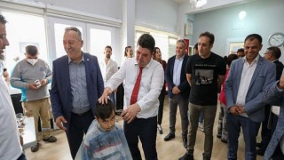 Başkan Kılıç’tan çocuklara bayram tıraşı