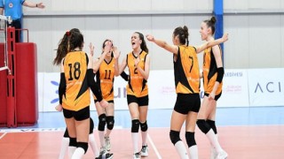 Festival Voleybol heyecanı devam ediyor