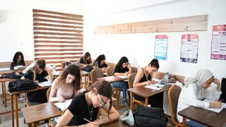 Kemer Belediyesi Eğitim Kursundaki Öğrenciler Seri Deneme Sınavı Sürecine Girdi