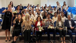 65 yaş üzerine yönelik Dijital Adaptasyon Projesi ikinci mezunlarını verdi