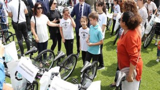 En çalışkan öğrencilere bisiklet armağanı... Nilüfer Beleidyesi