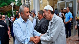 Malkara İlçe Kaymakamı Kerem Süleyman Yüksel ve Belediye Başkanı Ulaş Yurdakul Hacı Adaylarını Kutsal Topraklara Yolcu Etti