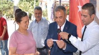 İzmir Büyükşehir Belediyesinden Beydağlı Üreticilere Küçükbaş Hayvan Desteği