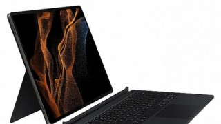 Samsung, bugüne kadar geliştirdiği en geniş ekrana sahip Galaxy Tab S8 serisiyle iş ve eğlencenin sınırlarını yeniden belirliyor!