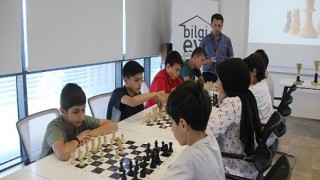 Zeytinburnu Bilgi Evi Satranç Turnuvası’nın Galipleri Belli Oldu
