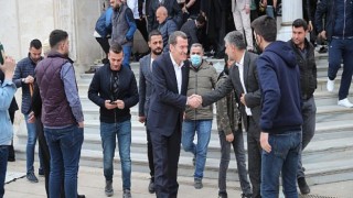 Zeytinburnu’nda Bayramlaşma Seyyid Nizâm Camii’nde
