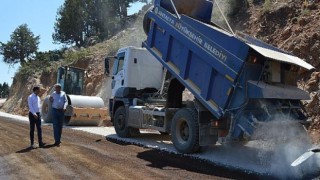 Antalya Büyükşehir Belediyesi modern yollar kazandırıyor