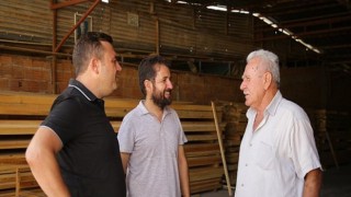 Başkan Aydın güne atölyede başladı