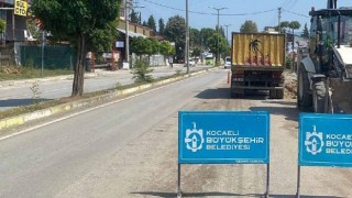 Gölcük Adnan Menderes Caddesi prestij cadde oluyor