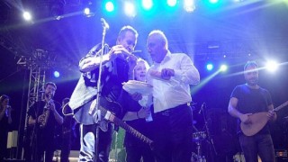 Haluk Levent’ten şenlikte Şevketiye’ye özel beste