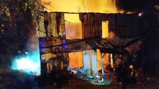 İtfaiye vatandaşları çatı yangınlarına karşı uyardı