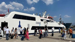 Midillili turistler hafta sonu için İzmir’i seçti