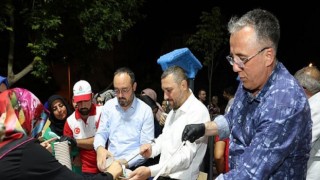 Nevşehir Belediyesi’nden Vatandaşlara Aşure İkramı