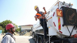 Nilüfer Belediyesi çalışanlarına yüksekte çalışma eğitimi