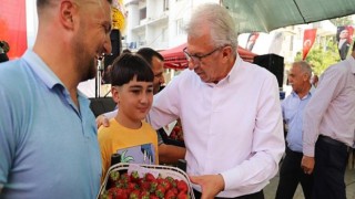 Ovacık Yaylası, Çilek ve Barbunya Festivali ile şenlendi