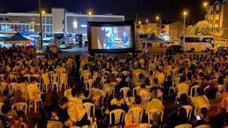 Saray Belediyesi’nden açık havada sinema keyfi