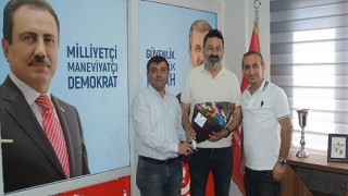 Ünlü Azeri konuşma terapisti Buca’da değerlendirme yaptı