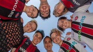 VavaCars, Fatih Karagümrük Spor Kadın Futbol Takımı’nın forma göğüs sponsoru oldu