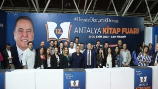 12. Antalya Kitap Fuarı rekor ziyaretçi ile sona erdi