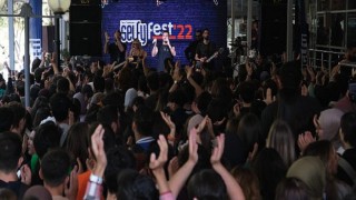 Türk Telekom “Selfy Kampüste” ile üniversite öğrencileriyle buluştu