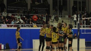 Altonolukspor Küçüklerde Şampiyonluğu Kovalıyor