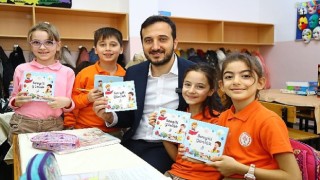 Bağcılar'da ilkokul öğrencileri günlük tutmaya başlıyor