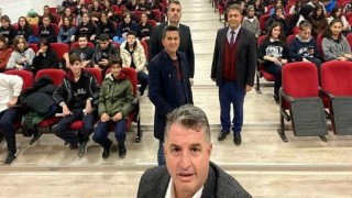Başkan Doğruer ‘Buğday Tanesi’ filmini öğrenciler ile izledi