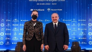 DEÜ'de Gurur Günü: Depark'a Bakan Varank'tan Ödül